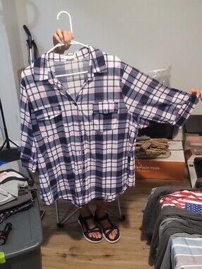 Casual Womens  Pink & Navy Plaid Button-Up Shirt